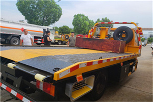 嘉善附近拖车电话号码服务